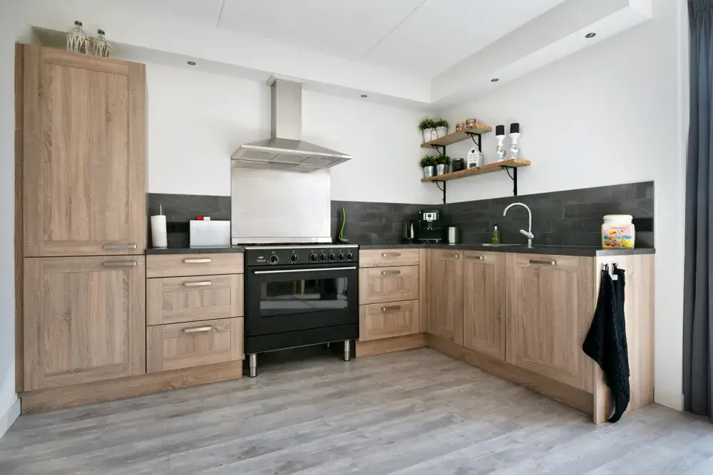 Immagine di cucina angolare casa