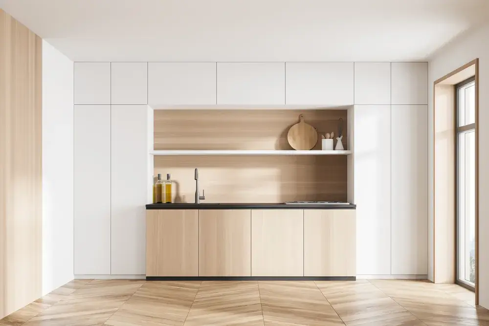 Immagine di cucina con parquet